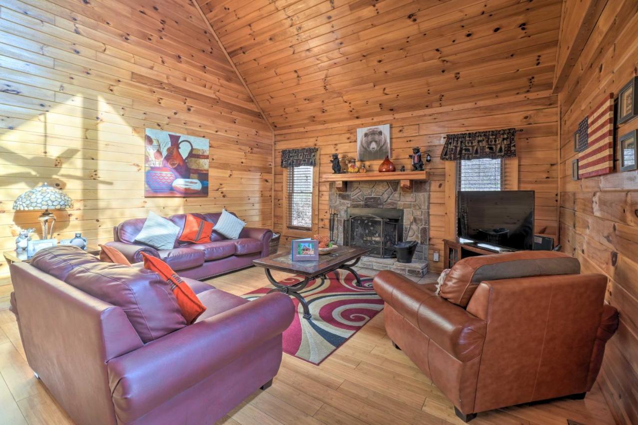 Inviting Sevierville Cabin With Deck And Hot Tub! מראה חיצוני תמונה