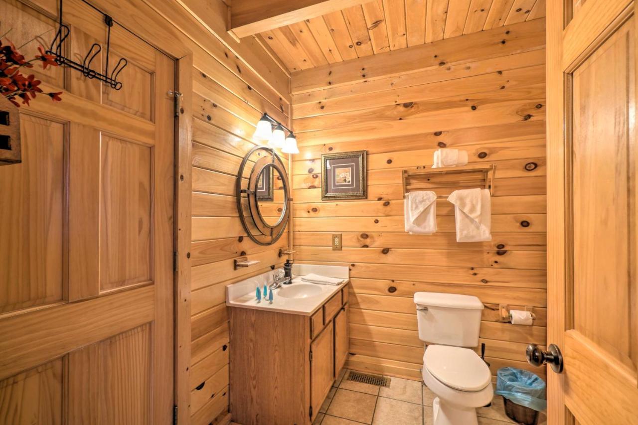 Inviting Sevierville Cabin With Deck And Hot Tub! מראה חיצוני תמונה